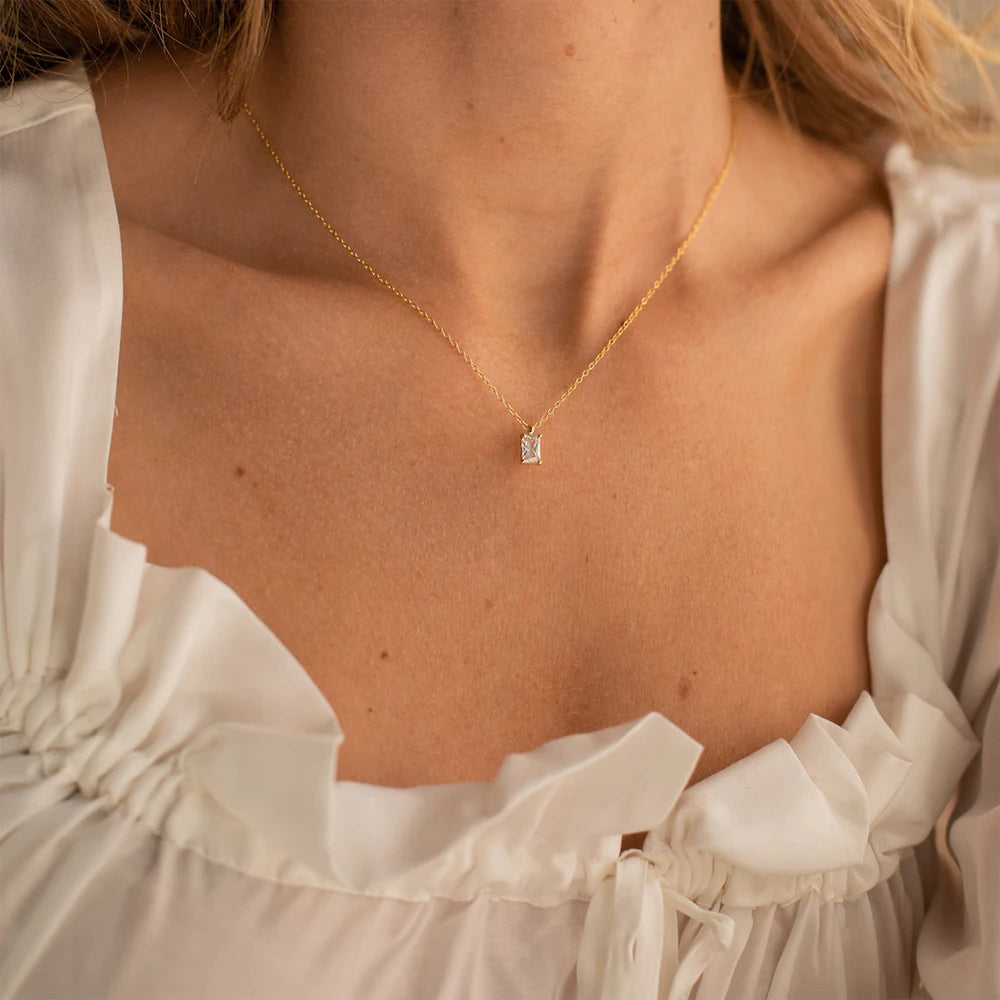 COLLAR BAGUETTE