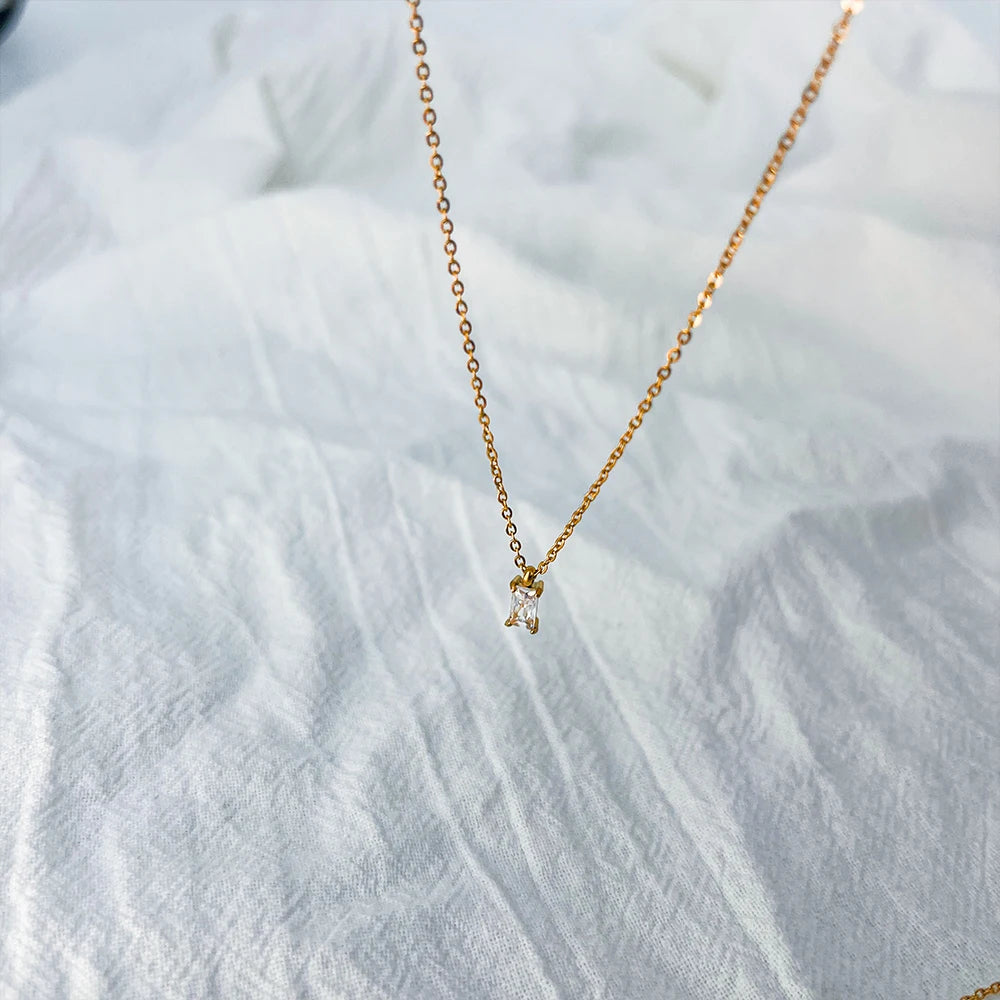 COLLAR BAGUETTE