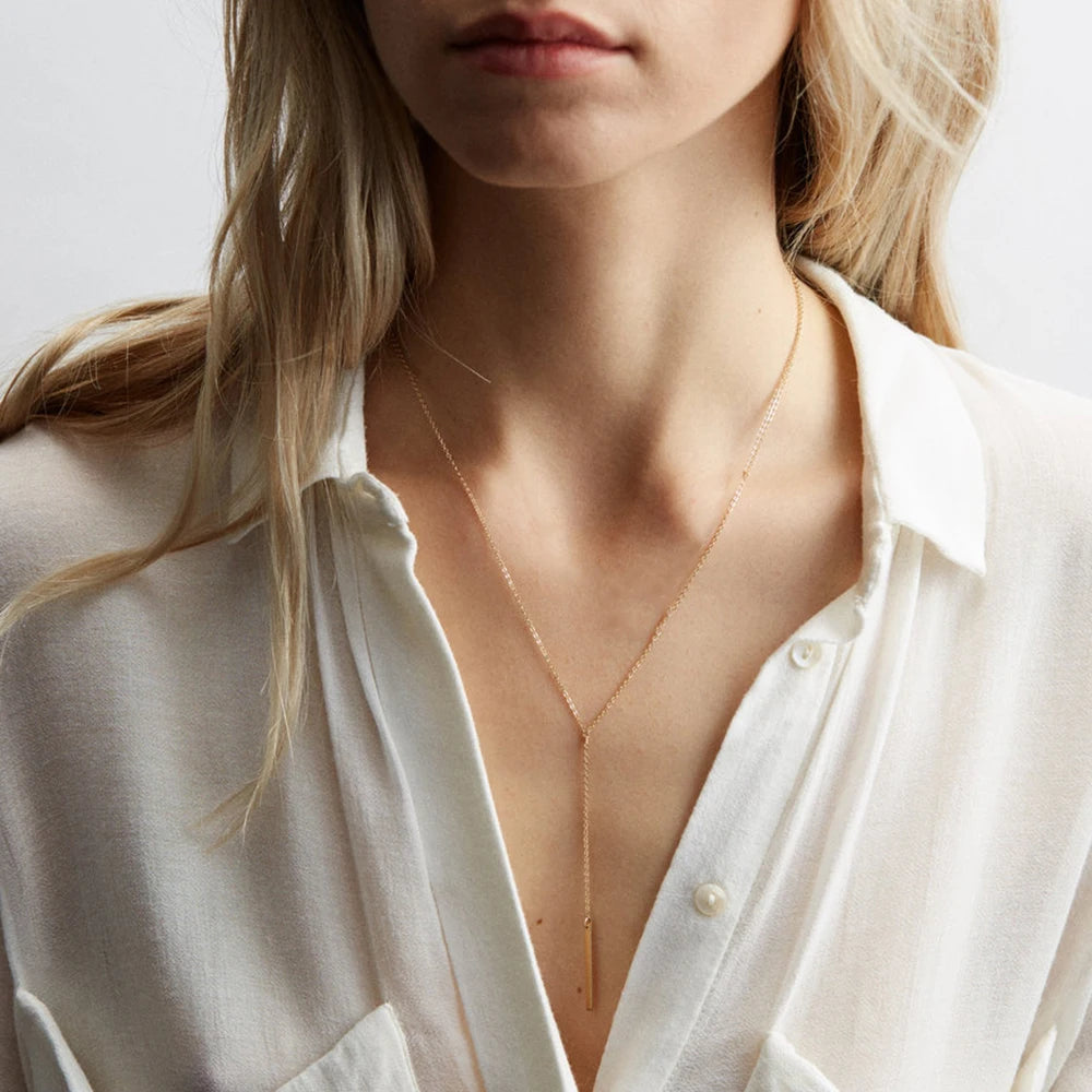 COLLAR LARIAT